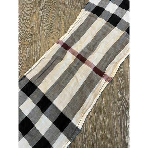 Authentic BURBERRY UNI Kids Beige / Stone Gauze Wool Silk Check Scarf EUC - Picture 4 of 9